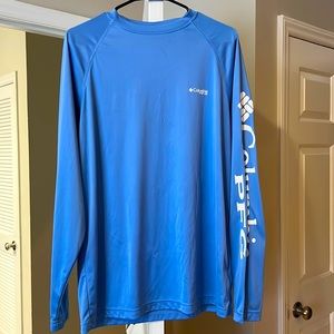 Columbia pfg long sleeve top